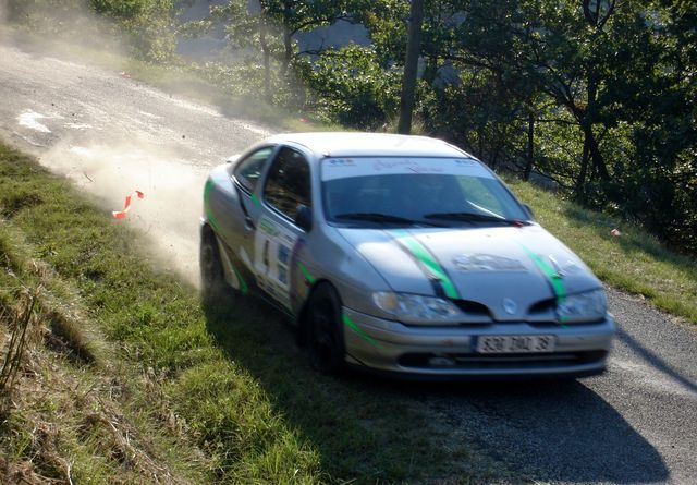 Rallye du picodon 2011 - Page 2 1109120758131361088734512