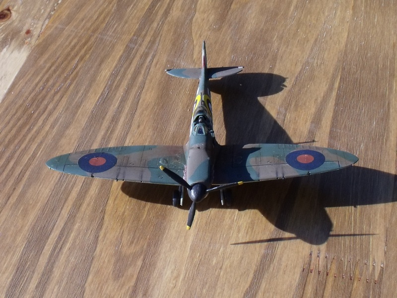 Supermarine Spitfire Mk.I [Tamiya - 1/72] 111015094206847068906621