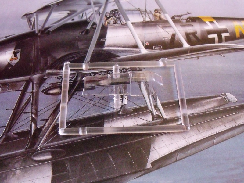 [Concours hydravions] Arado Ar 95 - MPM - 1/72ème 111016094452847068912264