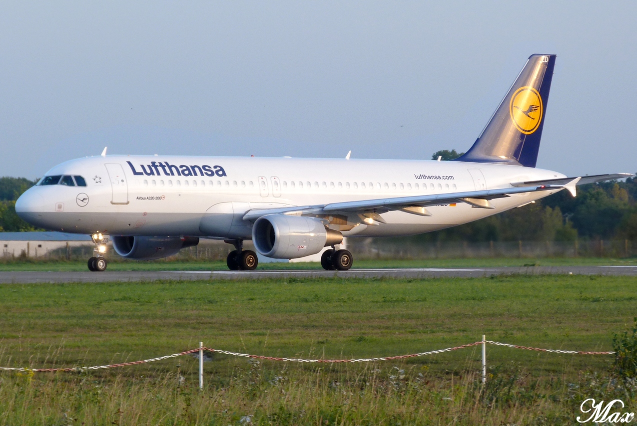 [16/10/2011] A320 Lufthansa en Déroutement 1110161014051373938912466