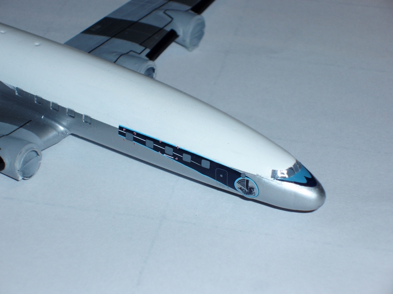 [Concours Liners] [REVELL] LOCKHEED L.1049G SUPER CONSTELLATION 1/144ème  - Page 3 111213094550856639175402