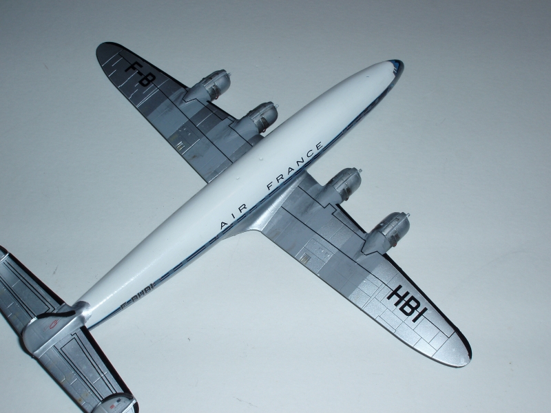 [Concours Liners] [REVELL] LOCKHEED L.1049G SUPER CONSTELLATION 1/144ème  - Page 4 111216074842856639184261