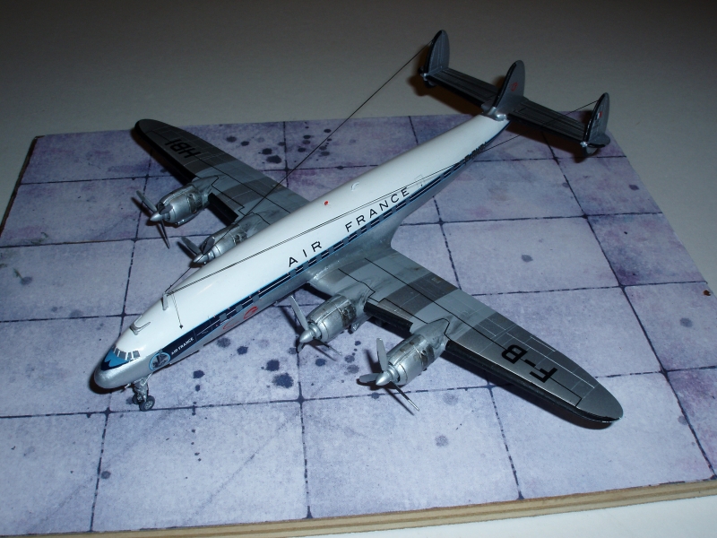[Concours Liners] [REVELL] LOCKHEED L.1049G SUPER CONSTELLATION 1/144ème  - Page 4 111219040539856639197748