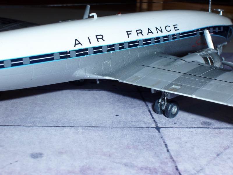 [Concours Liners] [REVELL] LOCKHEED L.1049G SUPER CONSTELLATION 1/144ème  - Page 4 111219041007856639197765