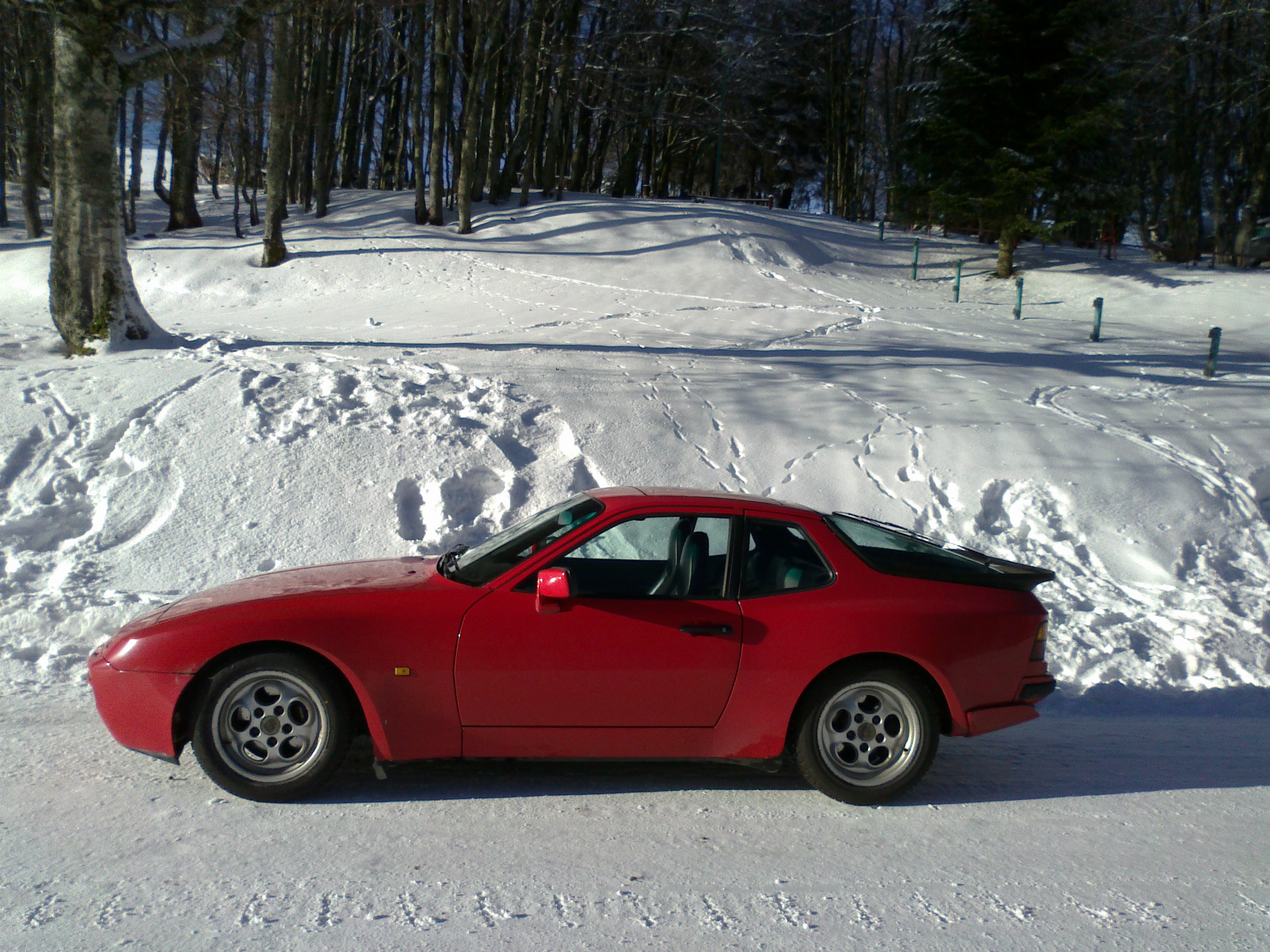 Equipement Porsche pour rouler sur la neige 111226015205957859220348