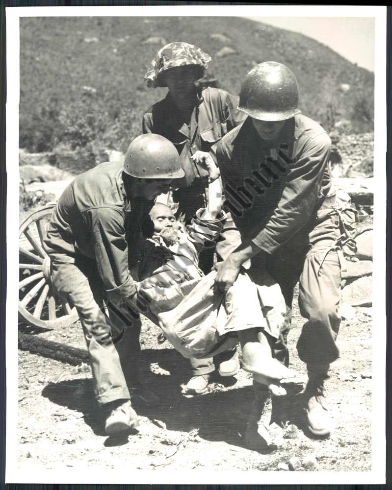 Les Images de la Guerre de Corée - Page 2 111231121529352309238114