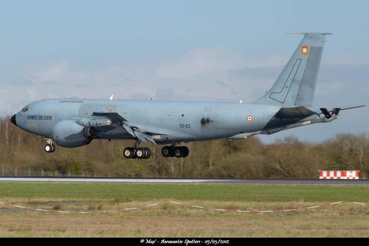 [05/03/2012] C-135FR (472/93-CC) en Tour De Piste....   1203050843131438369538610