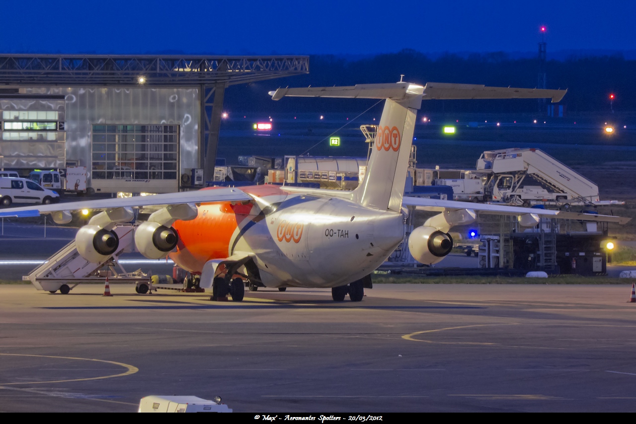 Spotting du 20/03/2012  : Dassault Falcon 2000 "COTAM 006" F-RAFC 1203201134161438369609885