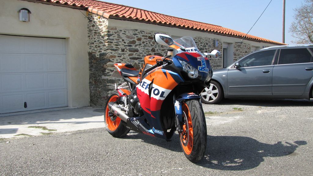 mon CBR 1000rr 2008 1203251127231127599626727