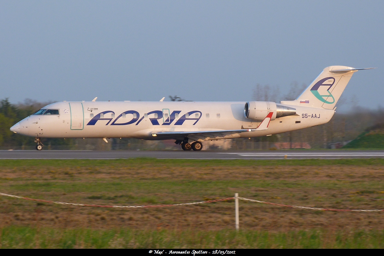 Spotting du 28.03.2012 : CRJ200 Adria 1203310736071474949655359