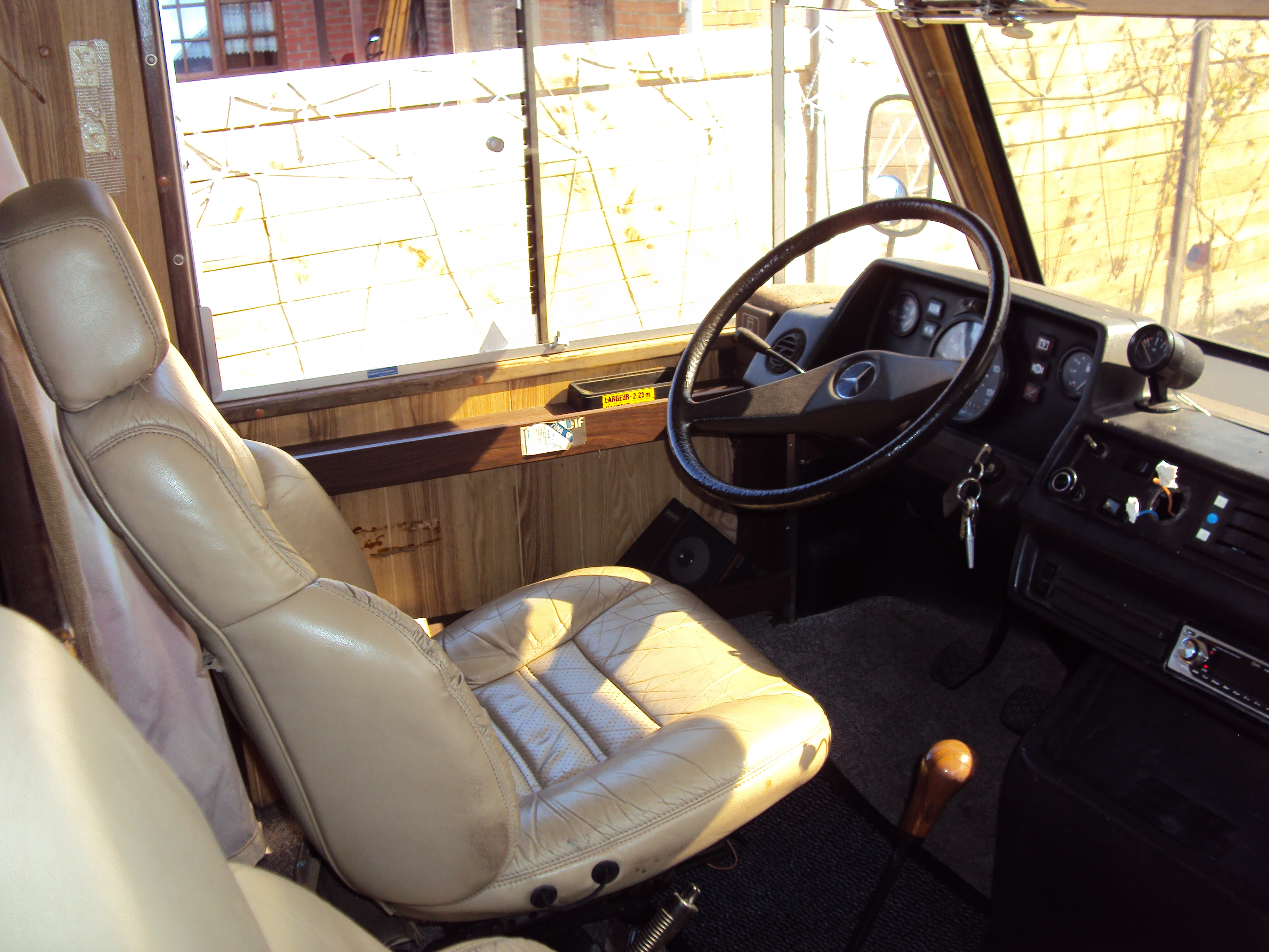 camping car mercotribe 005