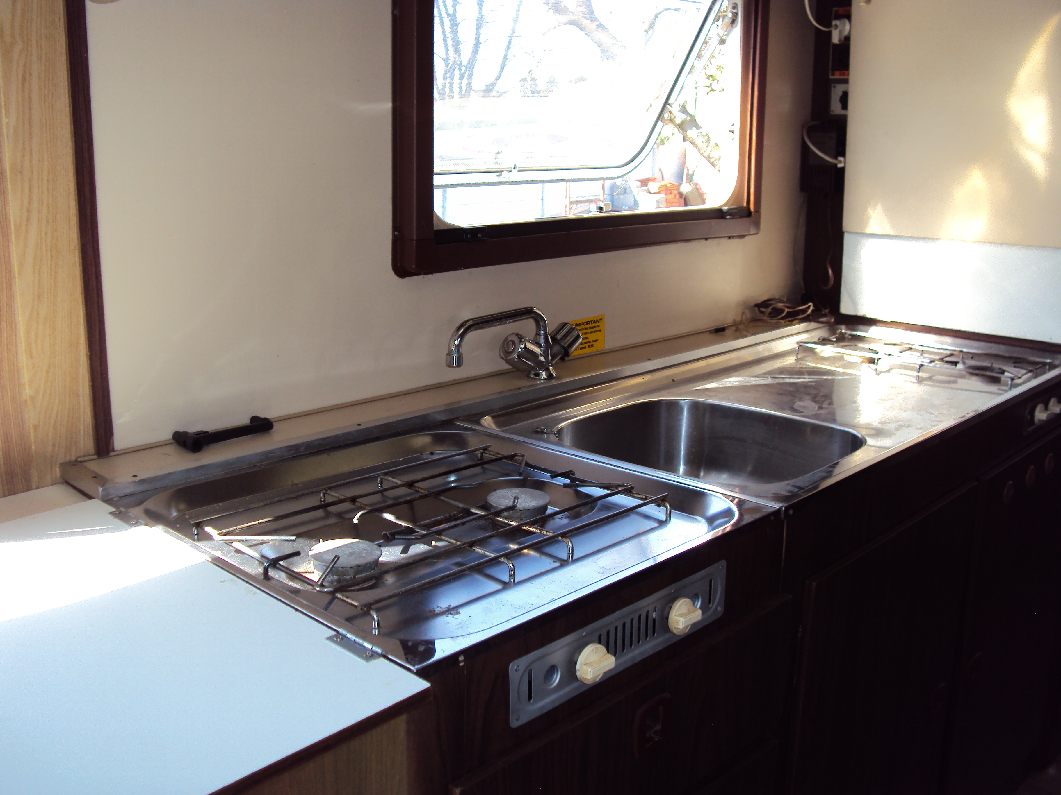 camping car mercotribe 008