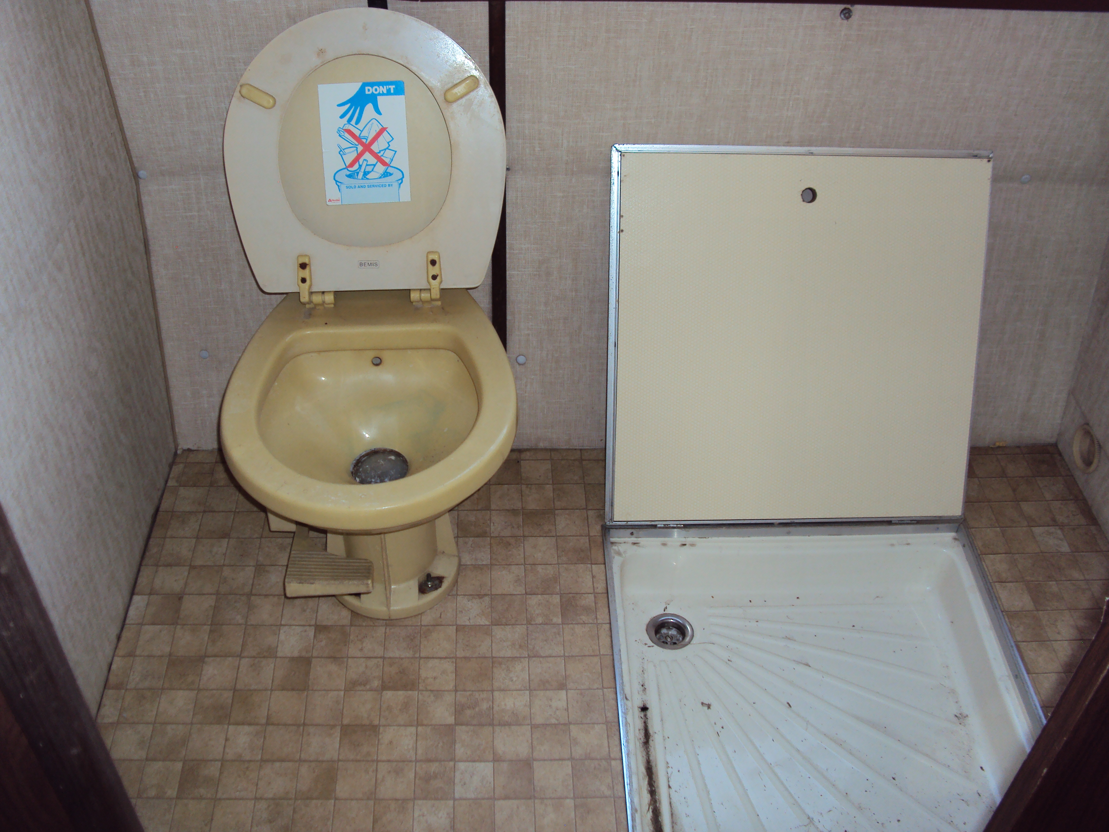 camping car mercotribe 009