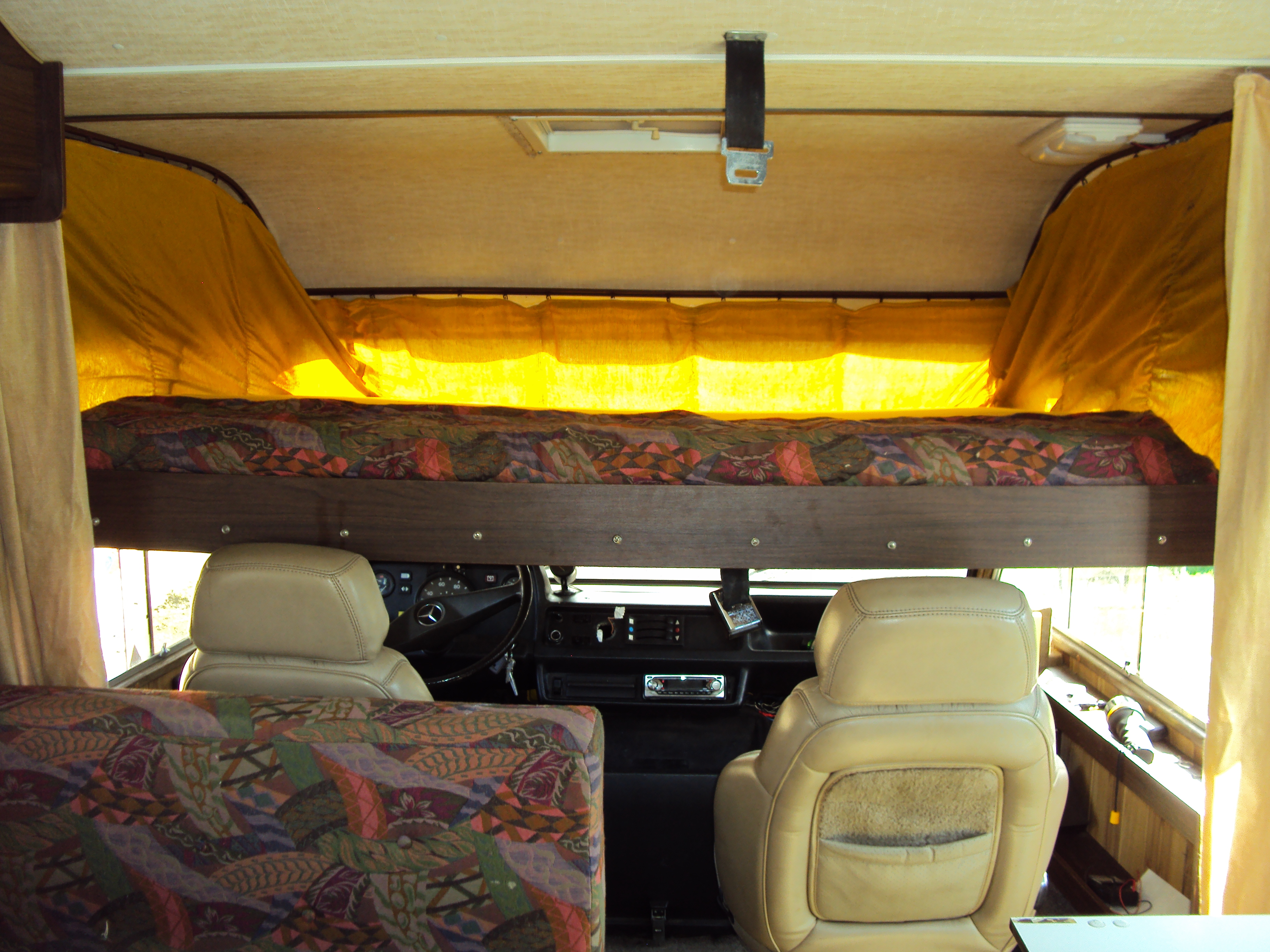 camping car mercotribe 010