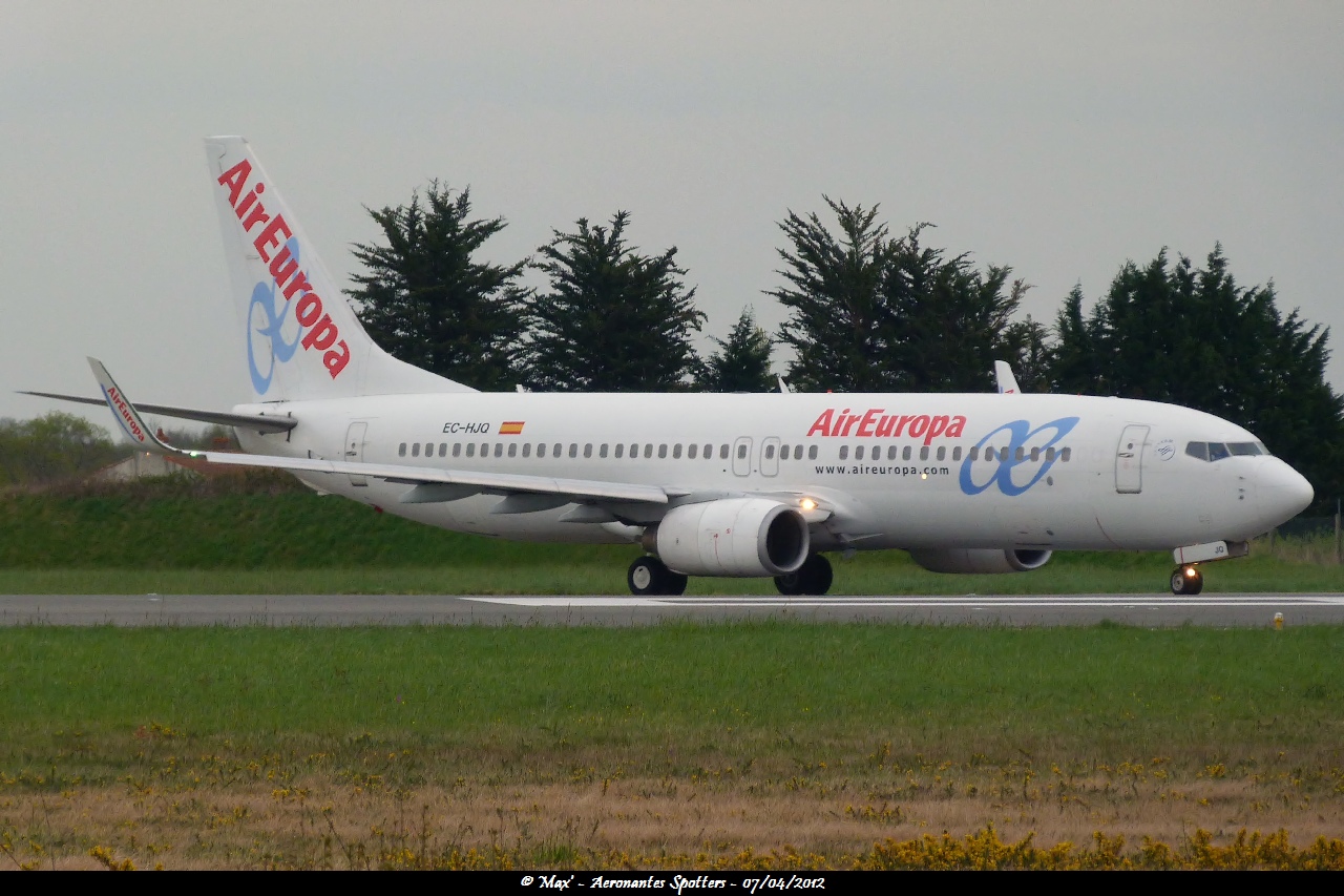 Spotting du 07/04/2012 : A320 Air France Retrojet + CRJ9 IB "Galicia" + A320 Aegean "Acropolis" 1204090325041474949695474