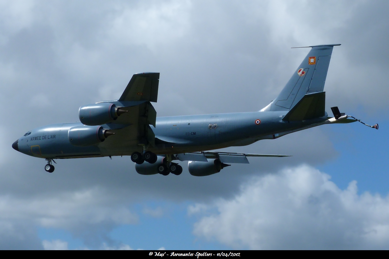 [NTE - 11/04/2012] KC-135R (497/93-CM) en Tour De Piste.... 1204131242441474949710700