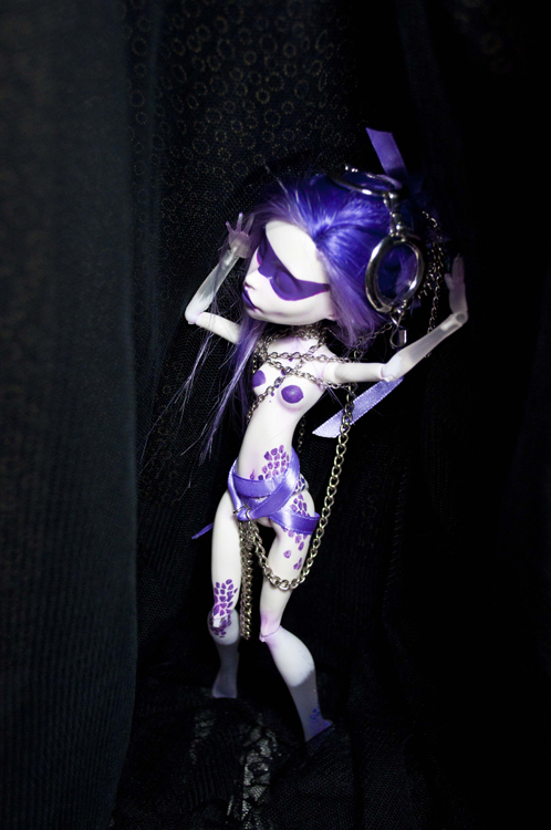 [Monster high] Spectra : lil' ghost p.1 120414073545662859718585