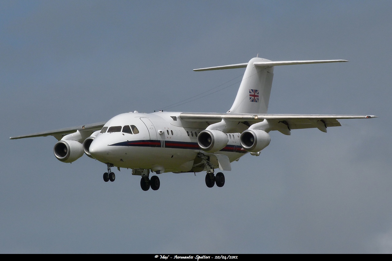 [20/04/2012] Bae 146 CC.2 (ZE700) Royal Air Force (RAF) 1205010110161474949791404