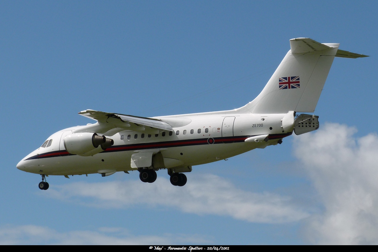 [20/04/2012] Bae 146 CC.2 (ZE700) Royal Air Force (RAF) 1205010110161474949791407