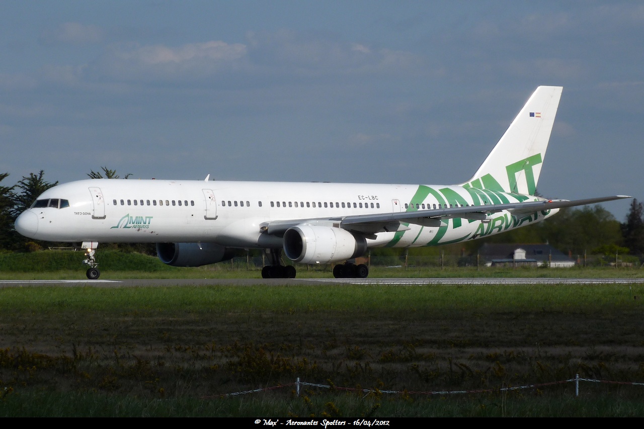 Spotting du 16/04/2012 : 757-200 Mint Airways + 737 Alba Star.ES - Page 2 1205011205211474949791138