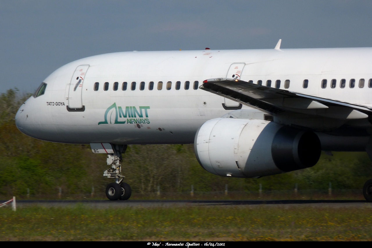 Spotting du 16/04/2012 : 757-200 Mint Airways + 737 Alba Star.ES - Page 2 1205011205221474949791140