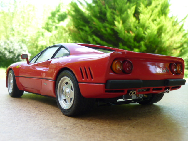 Ferrari 288 GTO 1205120733031350459843173