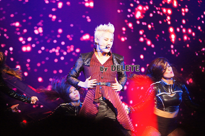 [PIC] 120519 Concert Xia JunSu du 19 mai à Séoul  1205190755511488799873395