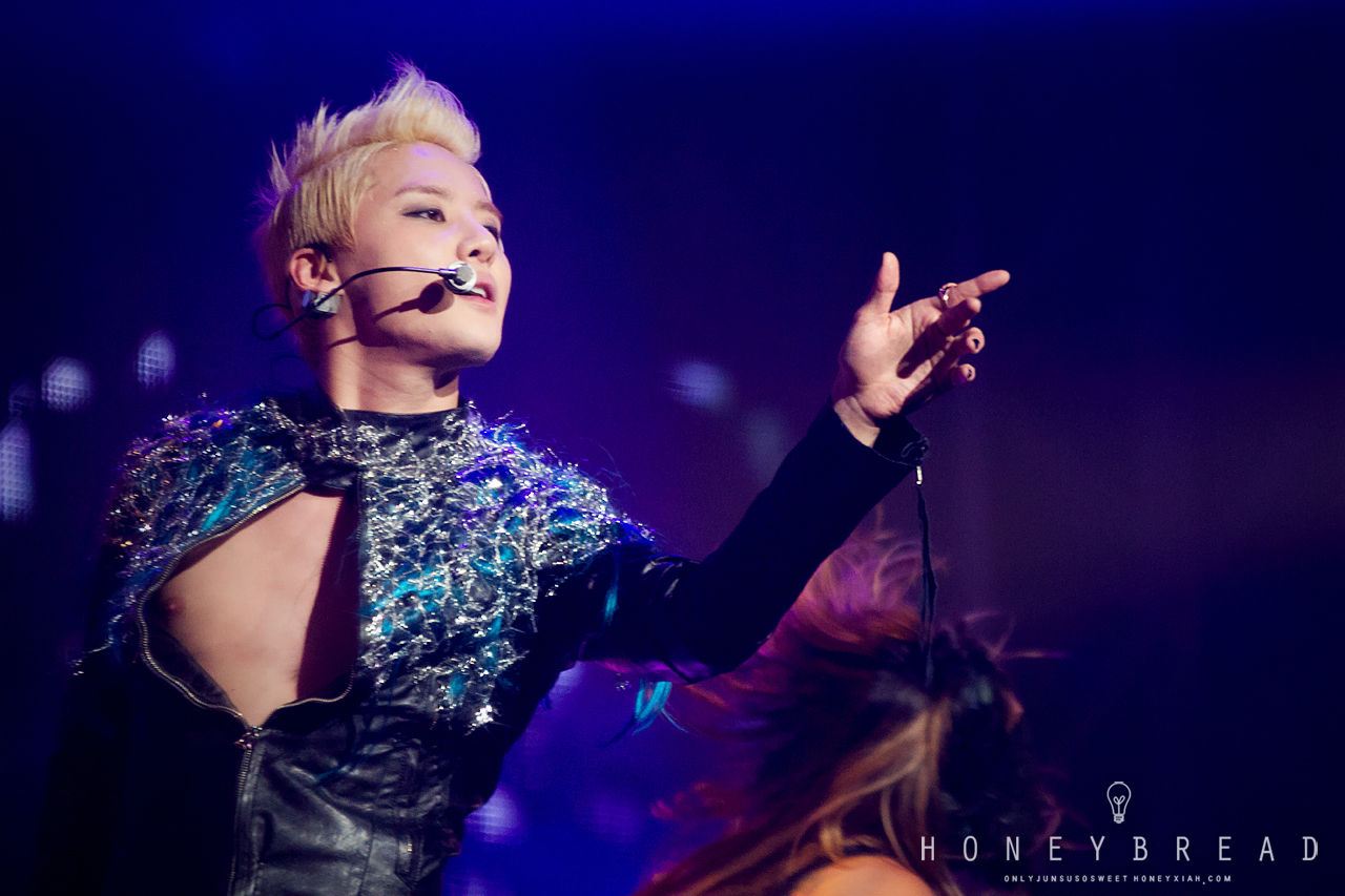 [PIC] 120519 Concert Xia JunSu du 19 mai à Séoul  1205190806561488799873451