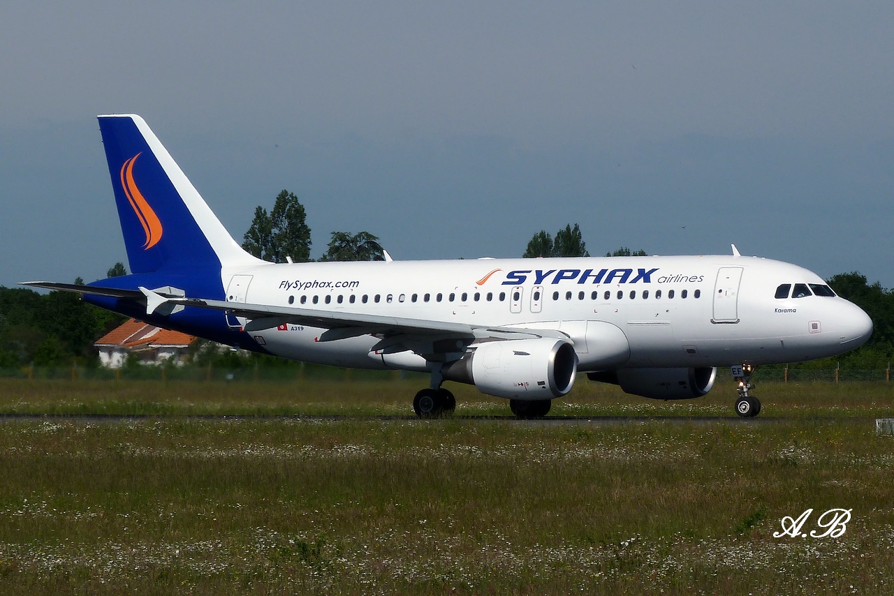 [27/05/2012] Airbus A319 (TS-IEF) Syphax Airlines  1205280525331474949911907