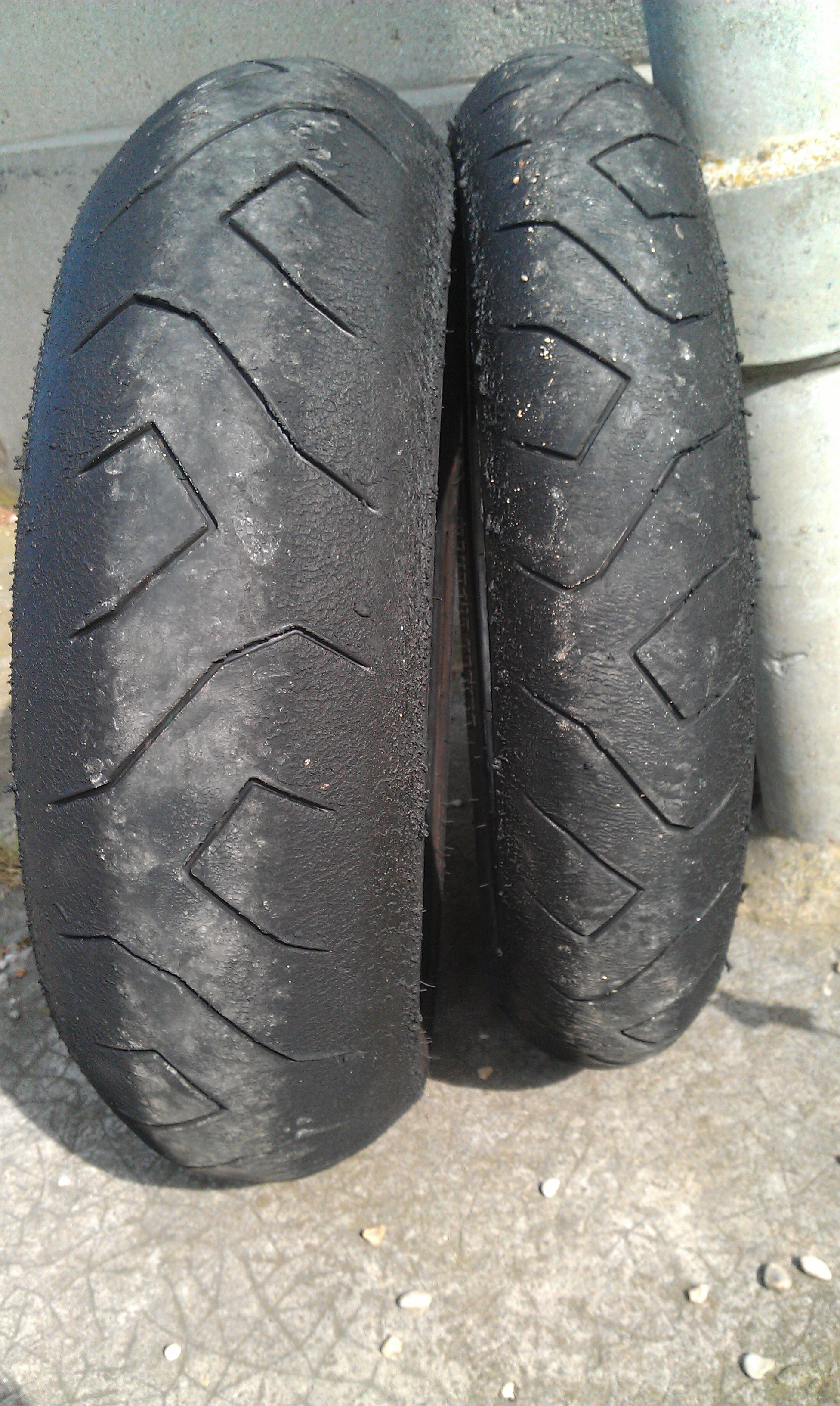 [VENDS] Train Pirelli Supercorsa 120/180 SC2 50Euro 120603113114648309935867