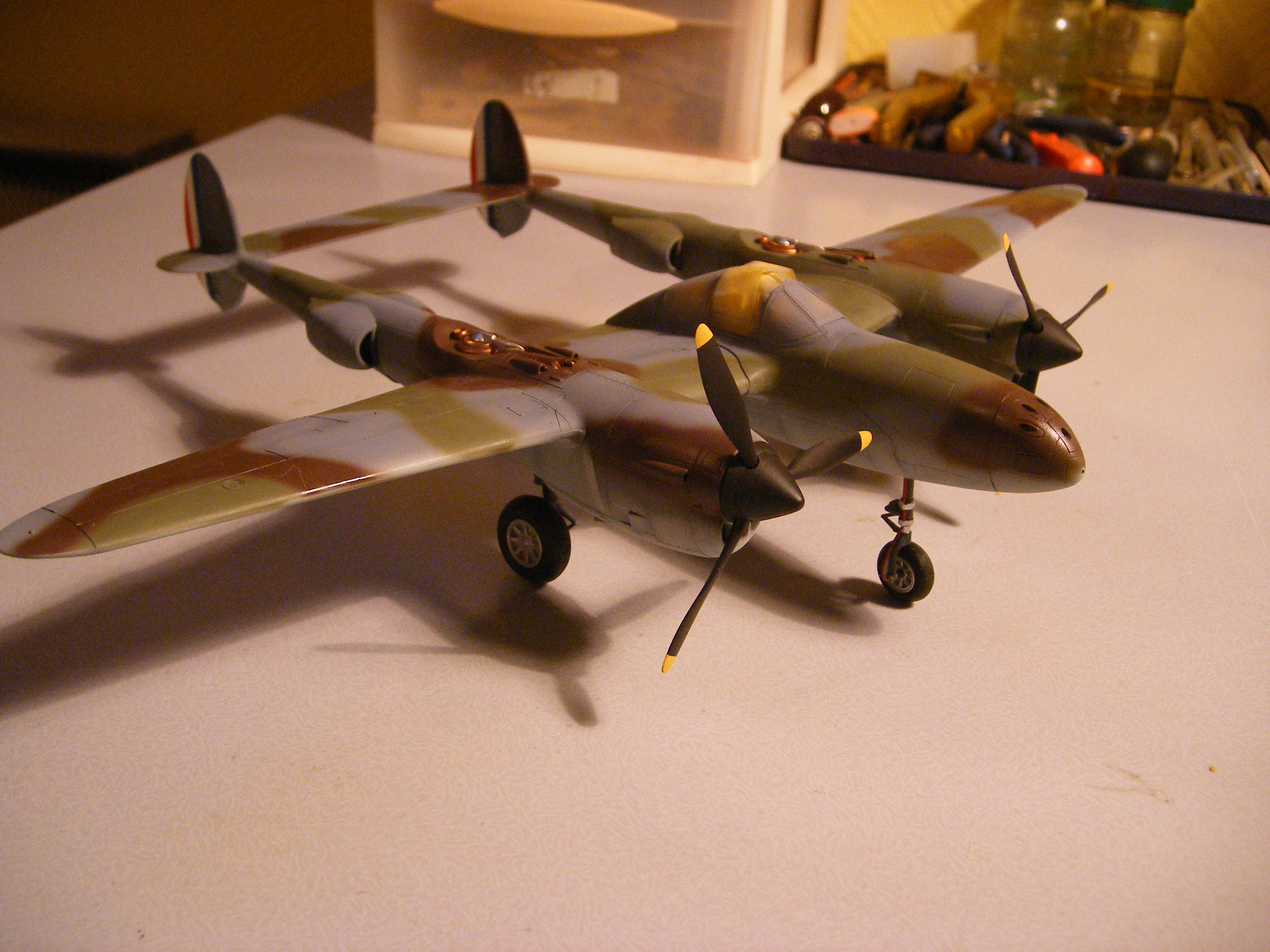 Lockheed P38 , "what if" France 1942 , Academy , 1/48° ..... 1206090933181443859962808
