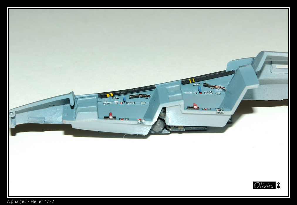[Concours Dassault] Alpha Jet - Heller 1/72 - Montage terminé - Page 2 120611014230265079969881