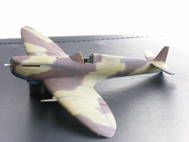 Spitfire Français Mk IX Corse 1943 - [ICM] 1/48 - Màj 03/09 - Maquette finie - Page 3 12070901500911241910079446