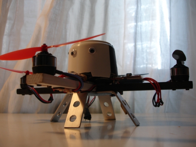 [Binel] Drone MiniQuadCopterX Carbone - Page 2 12072602224112819610143923