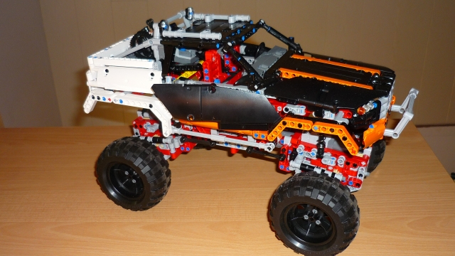 9398 CRAWLER RC