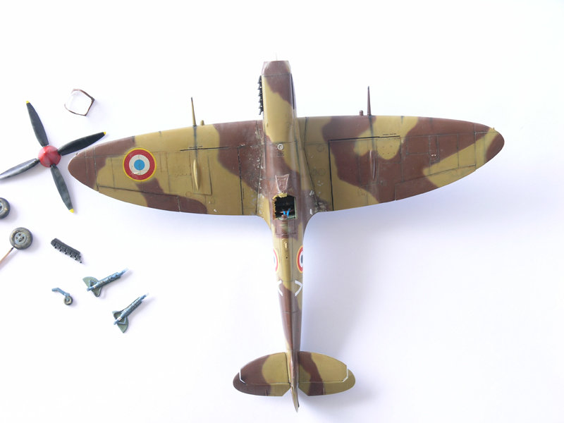 Spitfire Français Mk IX Corse 1943 - [ICM] 1/48 - Màj 03/09 - Maquette finie - Page 3 12083005394811241910262472