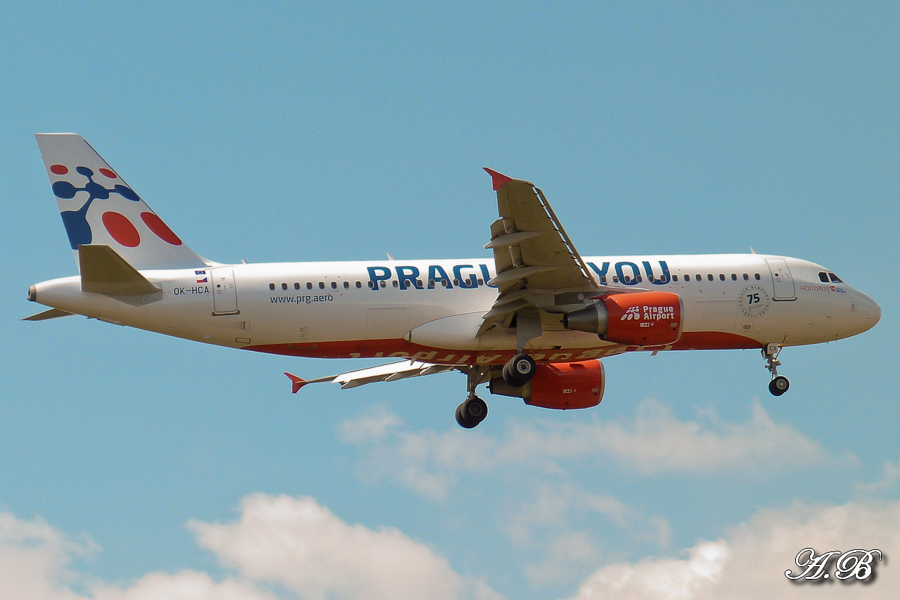 (31/08/2012) Airbus A320 Holidays Czech Airlines "Prague Loves You" 12090201241215267110272940