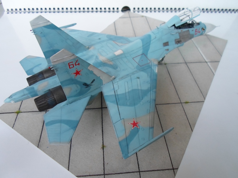 Su-27UB Flanker - Trumpeter - 1/72 1209070349155852910292670