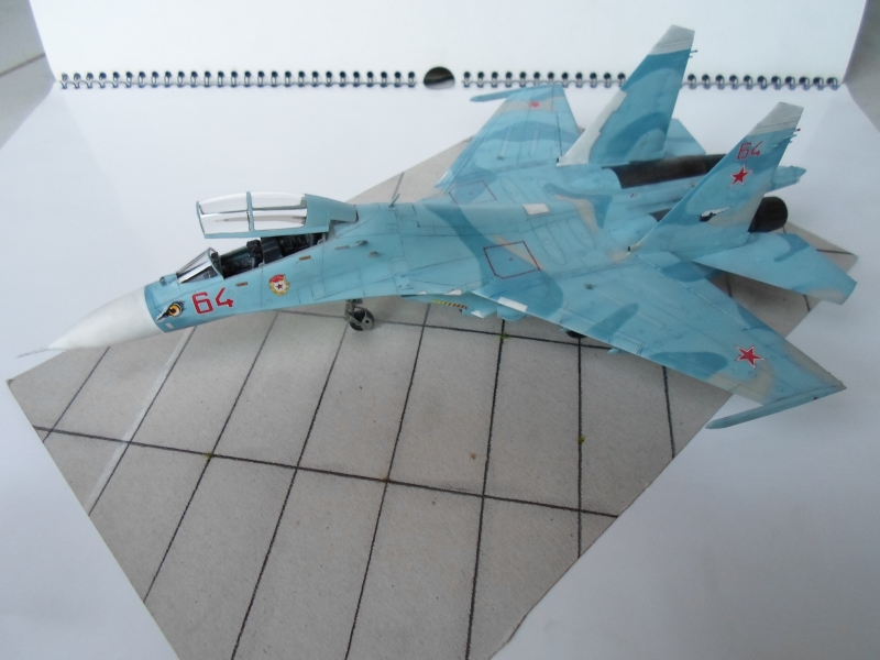 Su-27UB Flanker - Trumpeter - 1/72 1209070350065852910292678