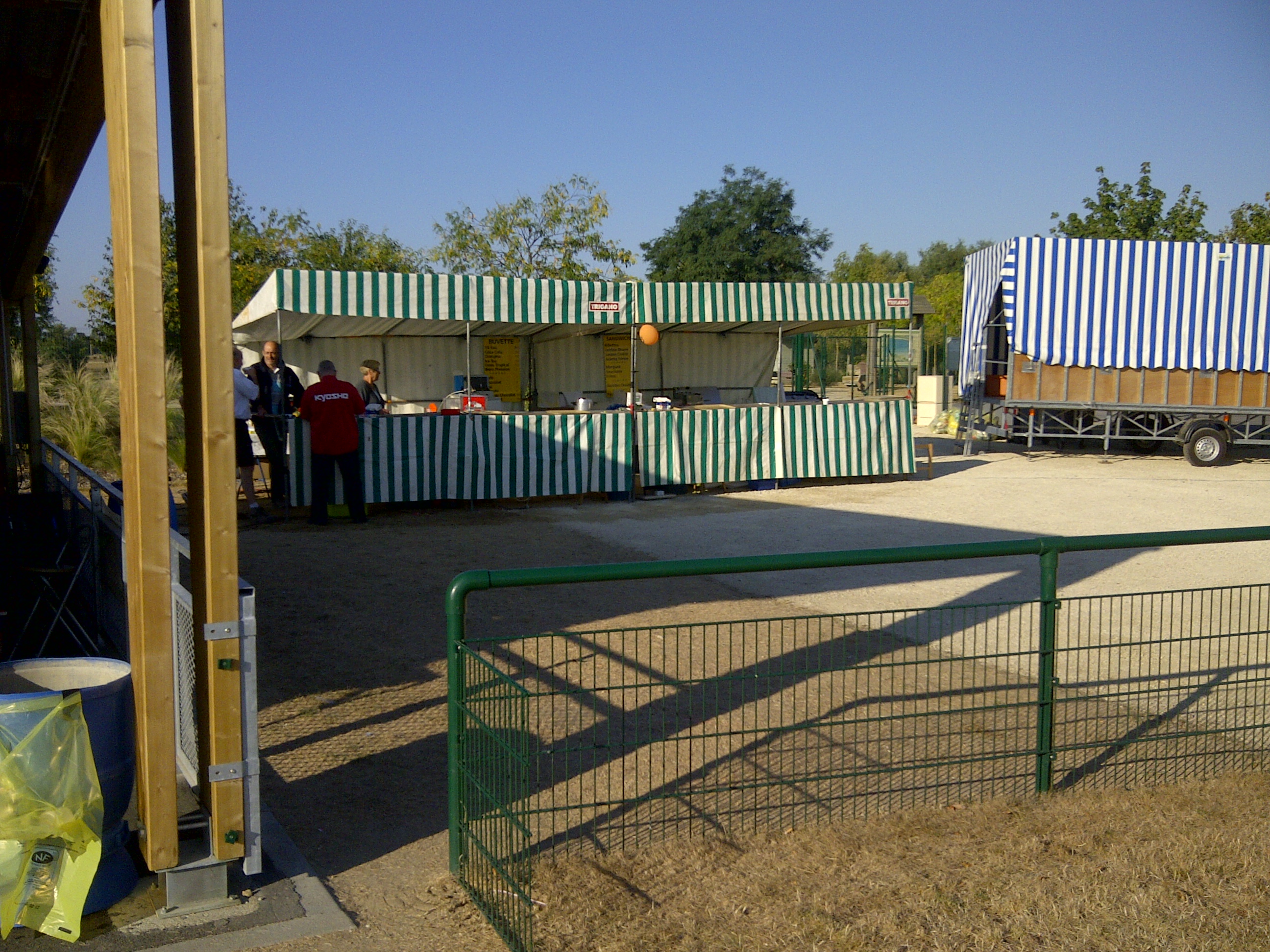 Ingrandes-20120909-01612