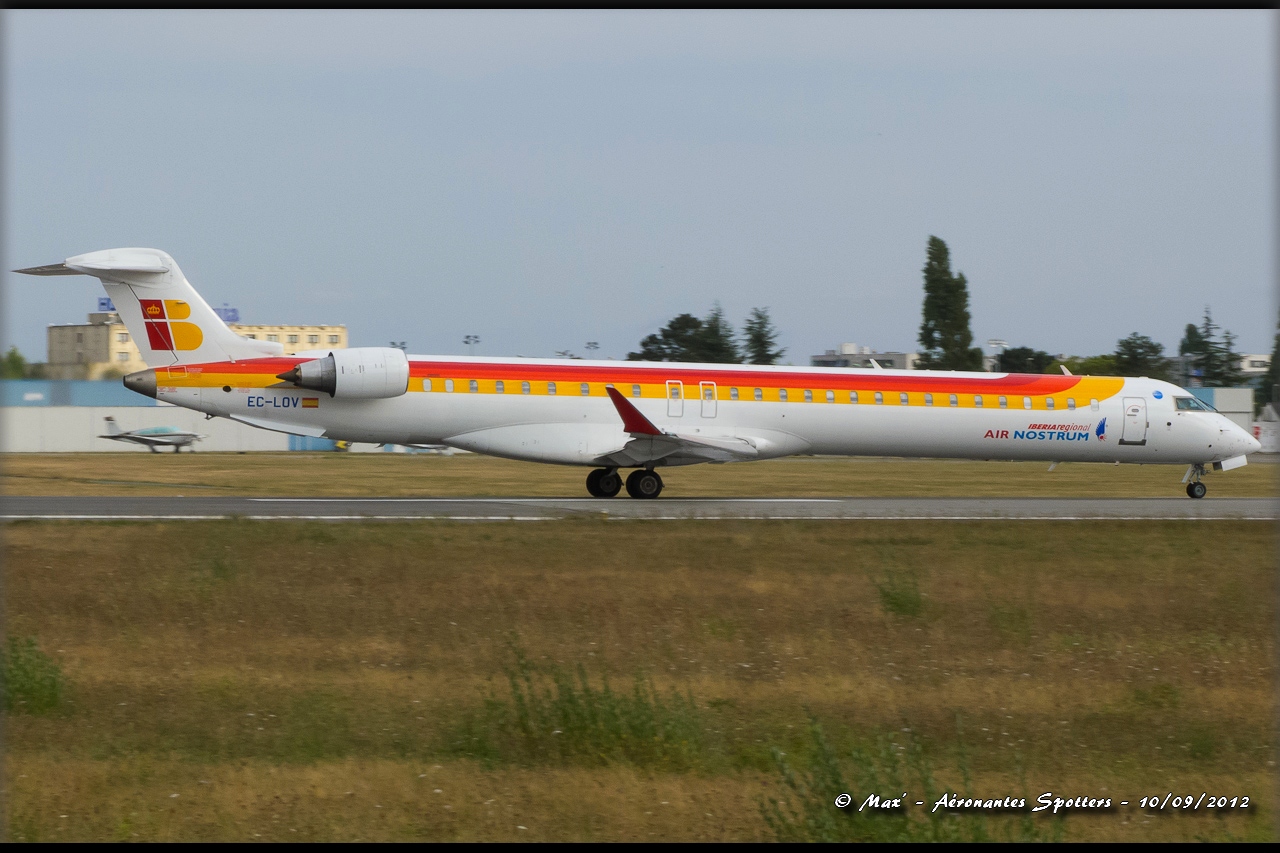 Spotting du 10/09/2012 : Airbus A321-200 (F-HCAI) Aigle Azur 12091011112215267110305113