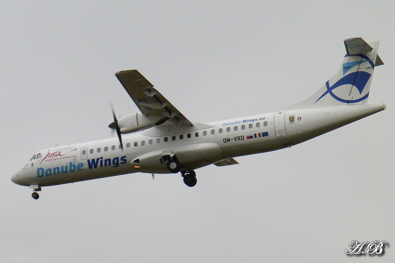 [14/09/2012] ATR-72 (OM-VRD) Danube Wings 12091506301815267110322616