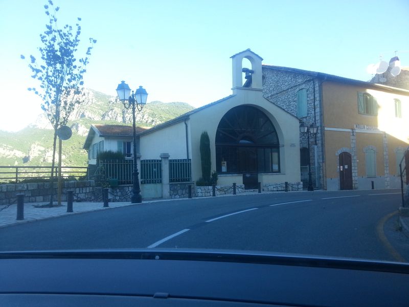 Le village de Roquestéron 1209171253132739410327666