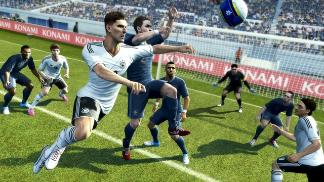 Pro Evolution Soccer 2013 ProperRELOADED SceneSource