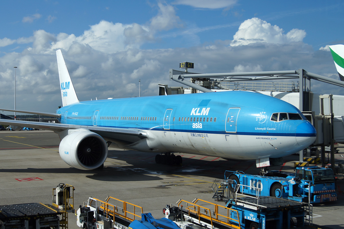 6155 B777 PH-BQL KLM