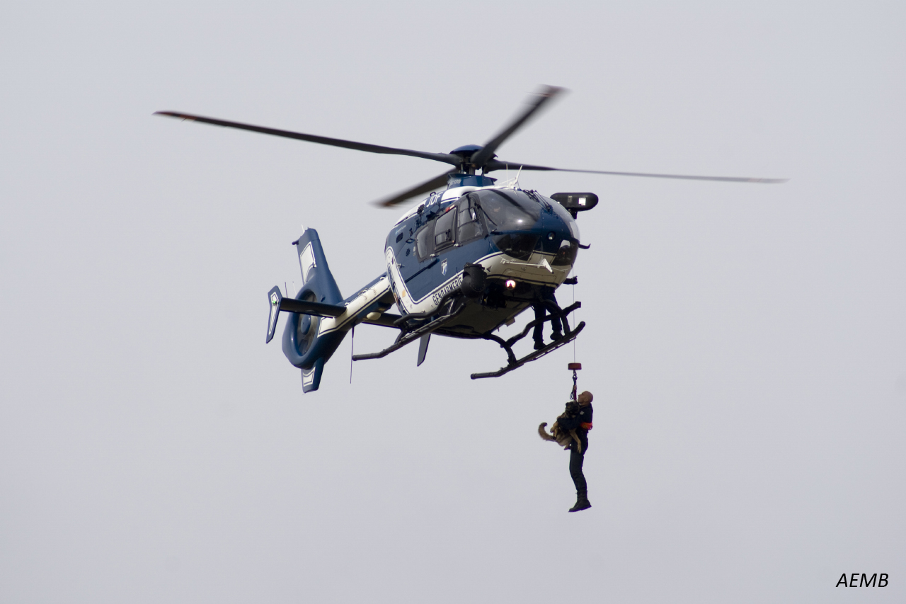 Rennes Airshow 2012 - Page 28 12092812002613453710370127