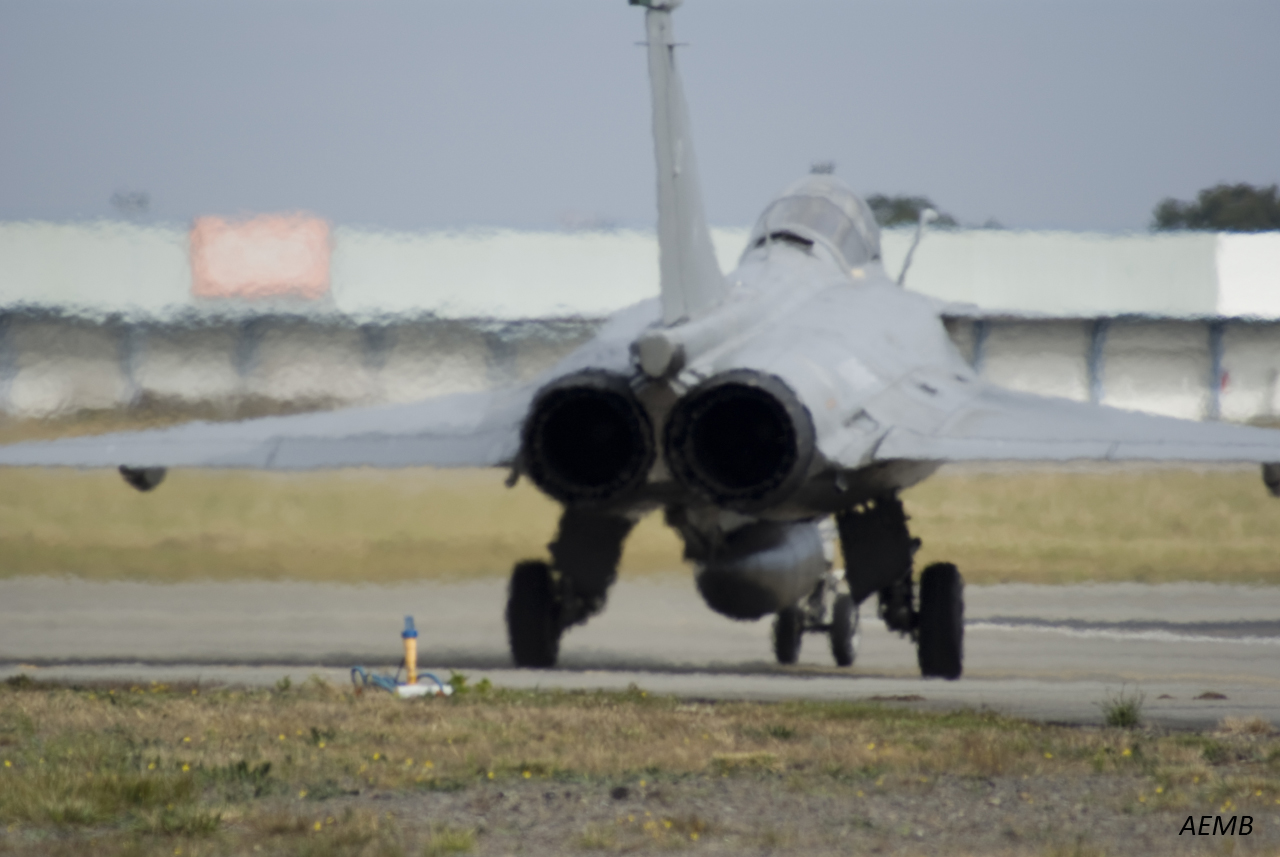 Rennes Airshow 2012 - Page 27 12092812004913453710370130