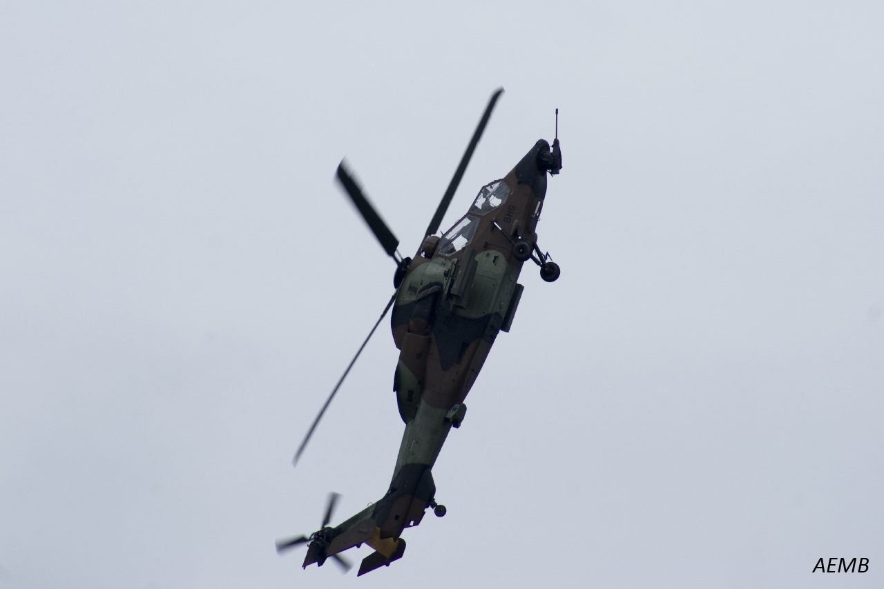 Rennes Airshow 2012 - Page 28 12092812012513453710370135