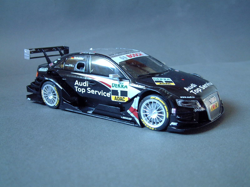 Audi A4 DTM - 1/24e - Revell - Page 2 1210020606134769010387725