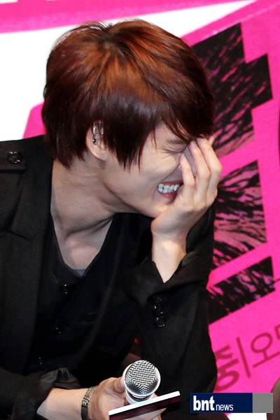 5ee6f424bf30f1d35b897d0a2ba2a291